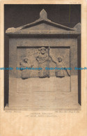 R163108 Votive Relief Of Ada And Idrieus. Fine Art - Monde