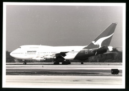 Fotografie Flugzeug Boeing 747 Jumbojet, Passagierflugzeug Der Quantas, Kennung VH-EAA  - Luftfahrt