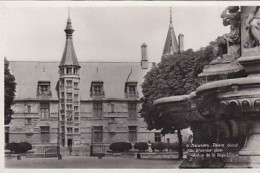 AK 214929 FRANCE - Nevers - Palais Ducal ... - Nevers