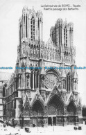 R163561 La Cathedrale De Reims. Facade. Avant Le Passage Des Barbares. M. Lincol - Monde