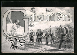 AK Soldaten Mit Ausmarschgepäck In Gedanken Bei Den Liebsten  - War 1914-18