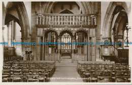 R163195 Leicester Cathedral. Interior. Valentine. Campbell. No 212634. RP - Welt
