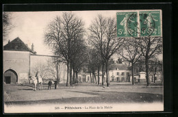 CPA Pithiviers, La Place De La Mairie  - Pithiviers