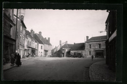 CPA Boiscommun, Place Du Marché  - Autres & Non Classés