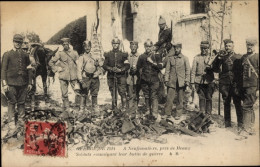 CPA Neufmoutiers Les Meaux Seine Et Marne, Französische Soldaten Begutachten Ihre Kriegsbeute, 1914 - Sonstige & Ohne Zuordnung