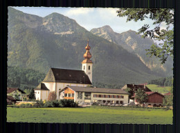 Inzell/Obb., Pfarrkirche Mit Haus Des Gastes Und Rauschberg - Autres & Non Classés