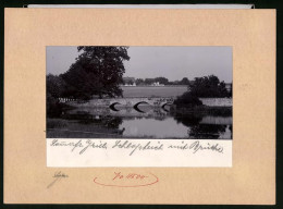 Fotografie Brück & Sohn Meissen, Ansicht Grillenburg, Schlossteich Mit Brücke  - Lugares