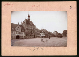 Fotografie Brück & Sohn Meissen, Ansicht Frohburg I. Sa., Marktplatz Mit Restaurant Brauhof, Geschäfte Bergers, Volke  - Lieux