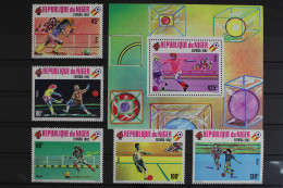 Niger, MiNr. 719-723 + Block 31, Fußball WM 1982, Postfrisch - Niger (1960-...)