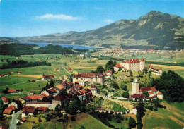 13979925 Gruyeres__Gruyere_Greyerz_FR Panorama Blick Zum Schloss - Sonstige & Ohne Zuordnung