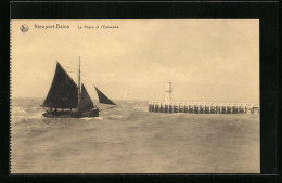 AK Nieuport-Bains, Le Phare Et L'Estacade, Leuchtturm  - Lighthouses