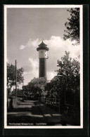 AK Wangerooge, Strasse Mit Leuchtturm  - Lighthouses