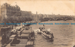 R165115 London. Thames Embankment. C. F. Castle - Autres & Non Classés