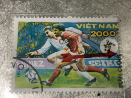 VIET NAM Stamps PRINT ERROR-1990-(2000dong Chasing Ball)1-STAMPS-vyre Rare - Vietnam