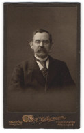 Fotografie H. Billigmann, Hagen I. W., Kampstr. 12, Eleganter Herr Mit Schnauzbart  - Personnes Anonymes