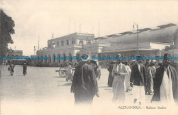 R165810 Alexandria. Railway Station. L. C - Monde