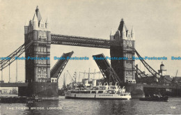 R164760 The Tower Bridge. London - Andere & Zonder Classificatie
