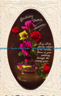R164023 Greetings. Birthday Wishes Sincere. Roses In Vases. RP - Welt