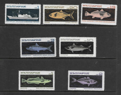 BULGARIE 1969 POISSONS-BATEAUX  YVERT N°1732/1739 NEUF MNH** - Fische