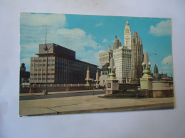 UNITED STATES    POSTCARDS PLAZA CHICAGO POSTMARK 1960  FREE AND COMBINED   SHIPPING FOR MORE ITEMS - Otros & Sin Clasificación