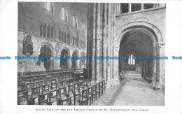 R165235 Inside View Of The Old London Church Of St. Bartholomew The Great - Autres & Non Classés