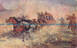 R165908 Old Postcard. Fighting Scene. Horses And Coash - Monde