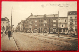 CPA 192? Blankenberghe - Grand Place, Commerces Et Statue Conscience - Blankenberge