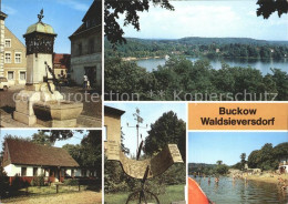 72304875 Buckow Waldsieversdorf Brunnen Ortsblick Gaststaette Altes Forsthaus So - Other & Unclassified