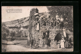 CPA Sainte-Marguerite, Grotte Rustique Dans Le Parc  - Autres & Non Classés