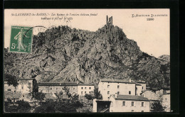 CPA Saint-Laurent-les-Bains, Les Ruines De L`ancien Chateau Fèodal Tombant à Pic Sur La Ville  - Autres & Non Classés