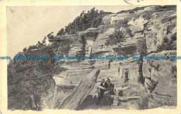 R164922 Old Postcard. Near The Rocks. B. And R - Monde