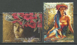 POLYNESIE 2014 N° 1056/1057 ** Neufs MNH Superbes Journée De La Femme Couronne Fleurs Tenue Traditionnelle Flowers - Unused Stamps