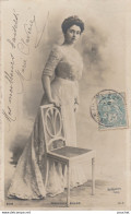A23- ARTISTE FEMME -  MARCELLE DULAC  , PAR REUTLINGER A PARIS - 0BLITERATION DE 1903 - 2 SCANS) - Artistes
