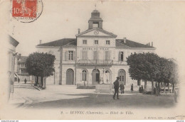 A15- 16) RUFFEC (CHARENTE)  HOTEL DE VILLE  - (ANIMEE - EDITEUR E. BILLARD) - Ruffec