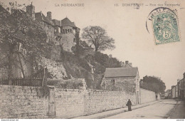 B7- 61) DOMFRONT - RUE DES REMPARTS  -(ANIMEE) - Domfront