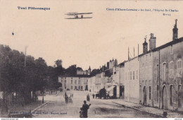 C2-54) TOUL - COURS D'ALSACE LORRAINE- AU FOND L' HOPITAL SAINT CHARLES - AVION - AEROPLANE - ( 2 SCANS ) - Toul