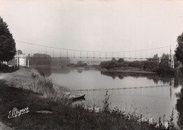 77 VARREDDES LA PASSERELLE - Autres & Non Classés