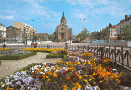 71 MONTCEAU LES MINES LA PLACE DE L EGLISE - Montceau Les Mines