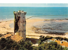 17 ILE DE RE SAINT CLEMENT DES BALEINES VIEUX PHARE - Ile De Ré