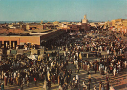 MAROC MARRAKECH PLACE DJEMAA EL FNA - Marrakech