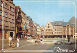 76 ROUEN PLACE DU VIEUX MARCHE - Rouen
