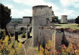 37 CHINON LE CHÂTEAU - Chinon