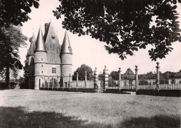 61 CARROUGES LE CHÂTEAU - Briouze