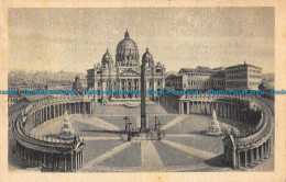 R165530 Roma. St. Peter Square The Basilica And The Vatican. 1950 - Monde
