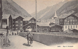 ZERMATT (VS) Une Rue - Touriste à Cheval - Ed. C.P.N. 11073 - Zermatt