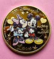 MÉDAILLE PLAQUE OR DISNEY MICKEY ET MINNIE LOVE  / NEUVE - Autres & Non Classés