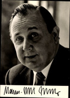 CPA Politiker Hans-Dietrich Genscher, Portrait, Autogramm - Personnages