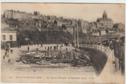 125 BOULOGNE-SUR-MER. - Les Epaves (Tempête De Septembre 1903). - Boulogne Sur Mer