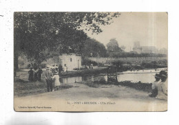 54 - PONT-à-MOUSSON - L' Ile D' Hesch - Personnages - Pont A Mousson