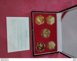 HONG KONG*Coffret De 5 Médailles Plaquées Or -april 1983 N° 0073506 -SERIES OF LUOYANG PEONY FESTIVAL CHINA - Altri & Non Classificati